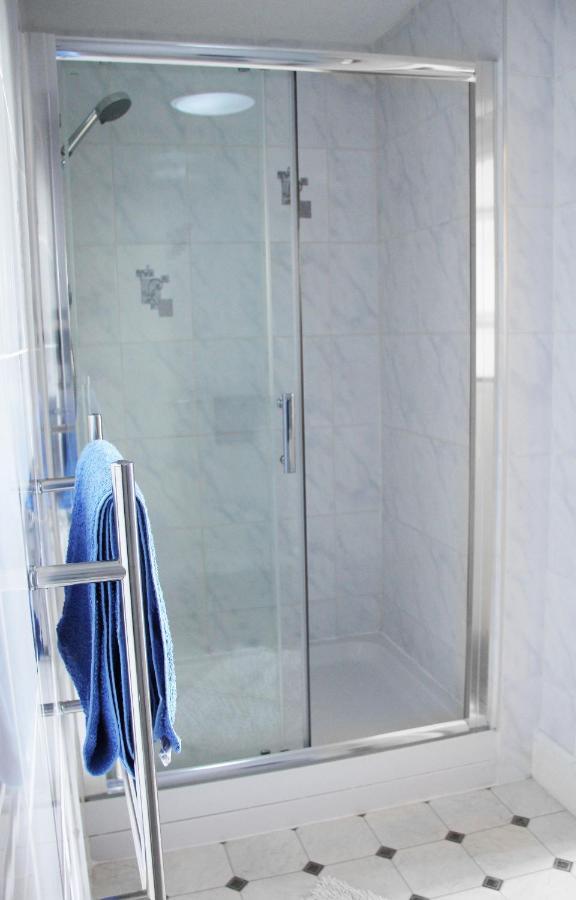 Ashfield Guesthouse Douglas Esterno foto