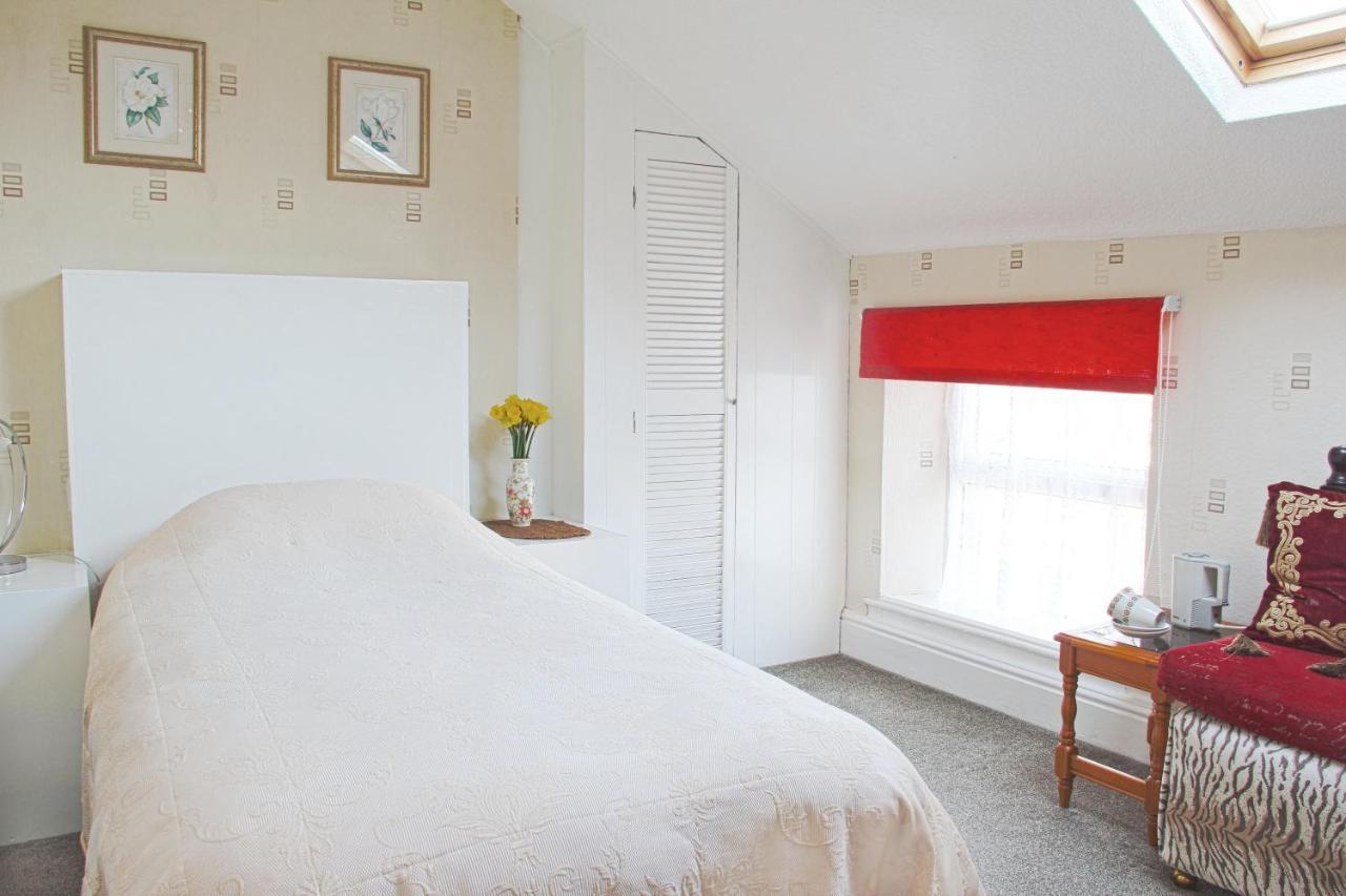 Ashfield Guesthouse Douglas Esterno foto