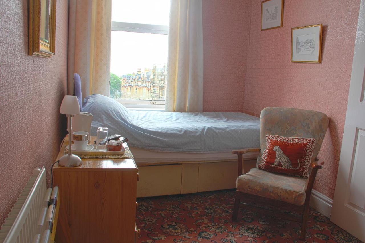 Ashfield Guesthouse Douglas Esterno foto