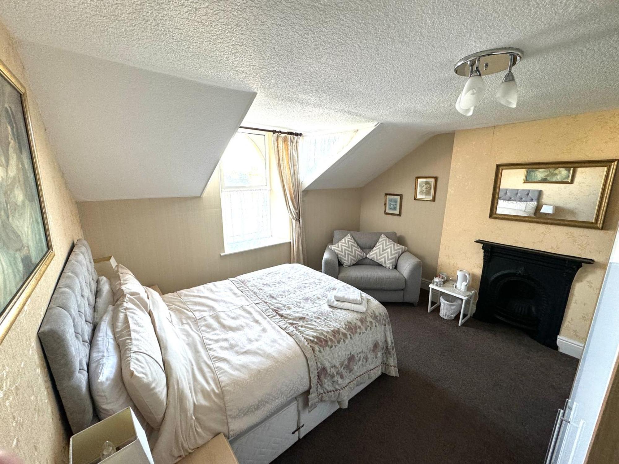 Ashfield Guesthouse Douglas Esterno foto