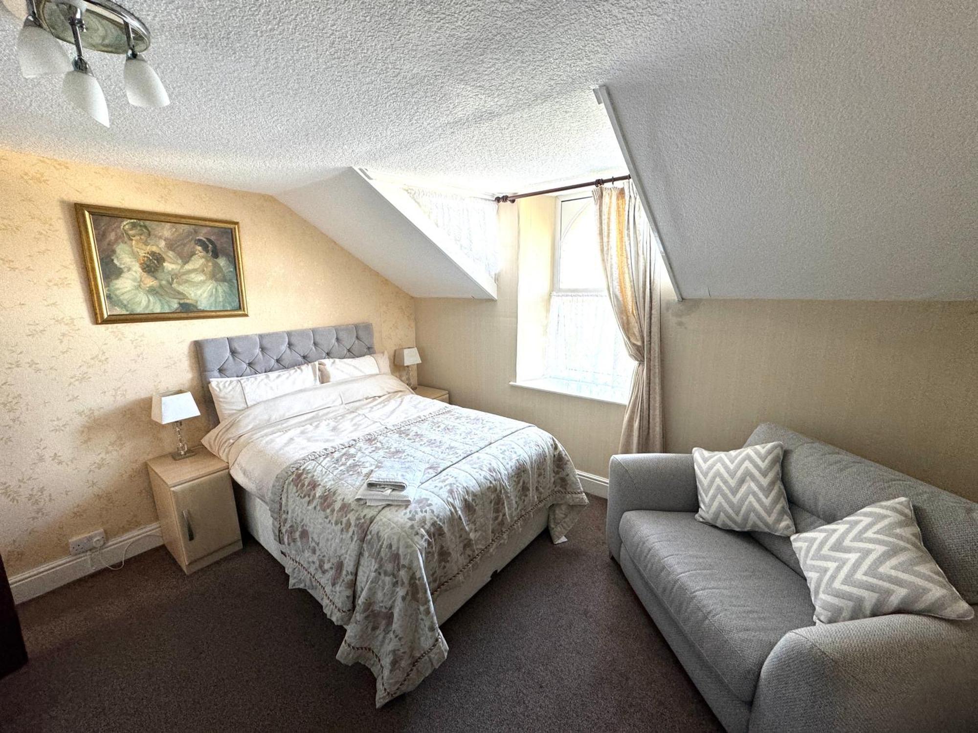 Ashfield Guesthouse Douglas Esterno foto
